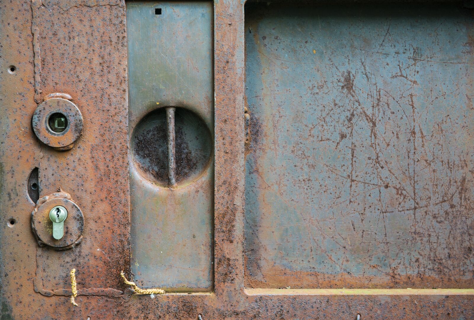Nikon D800 sample photo. Rust, industry, goal photography