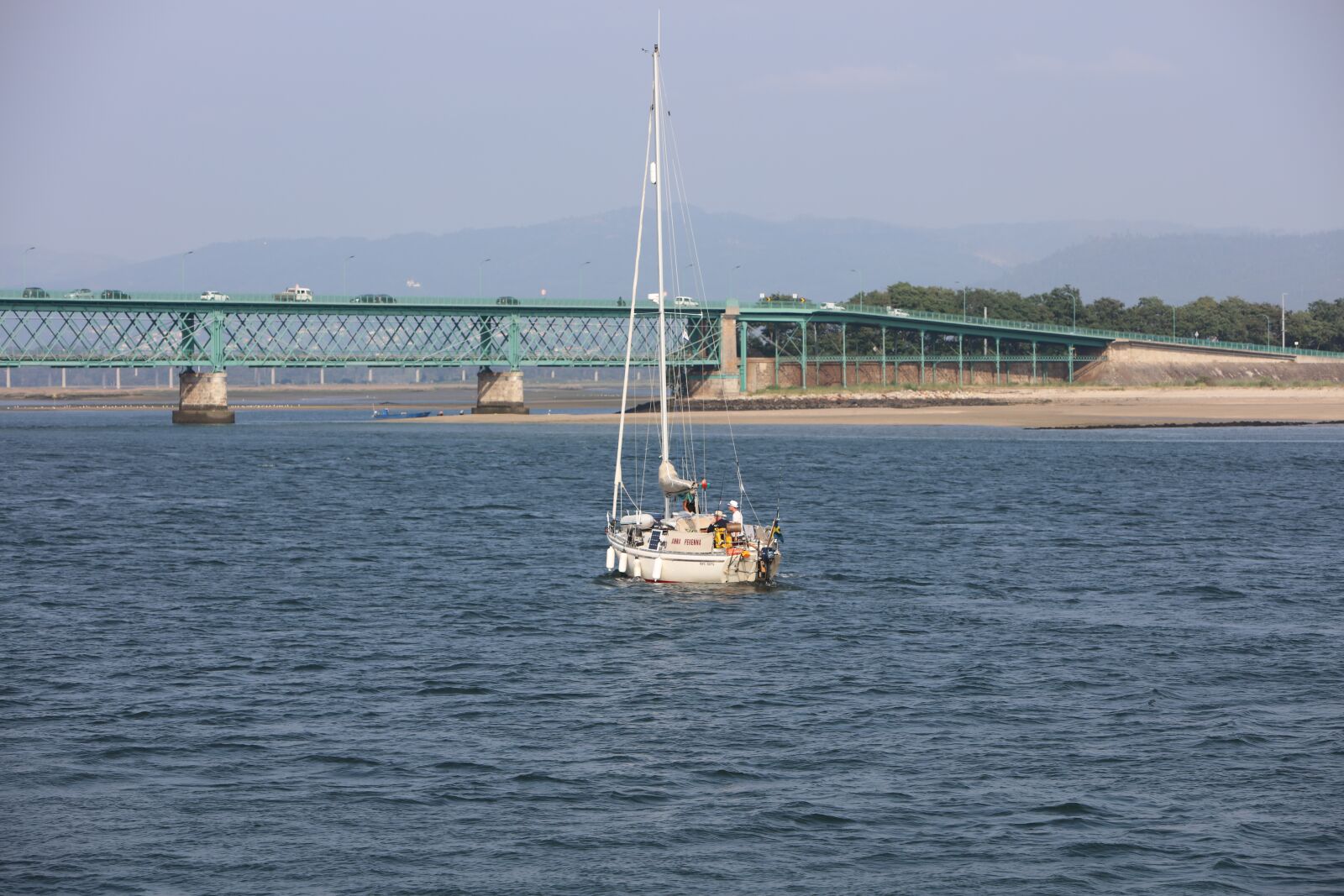 Canon EF 70-200mm F2.8L IS USM sample photo. Rio, the river minho photography