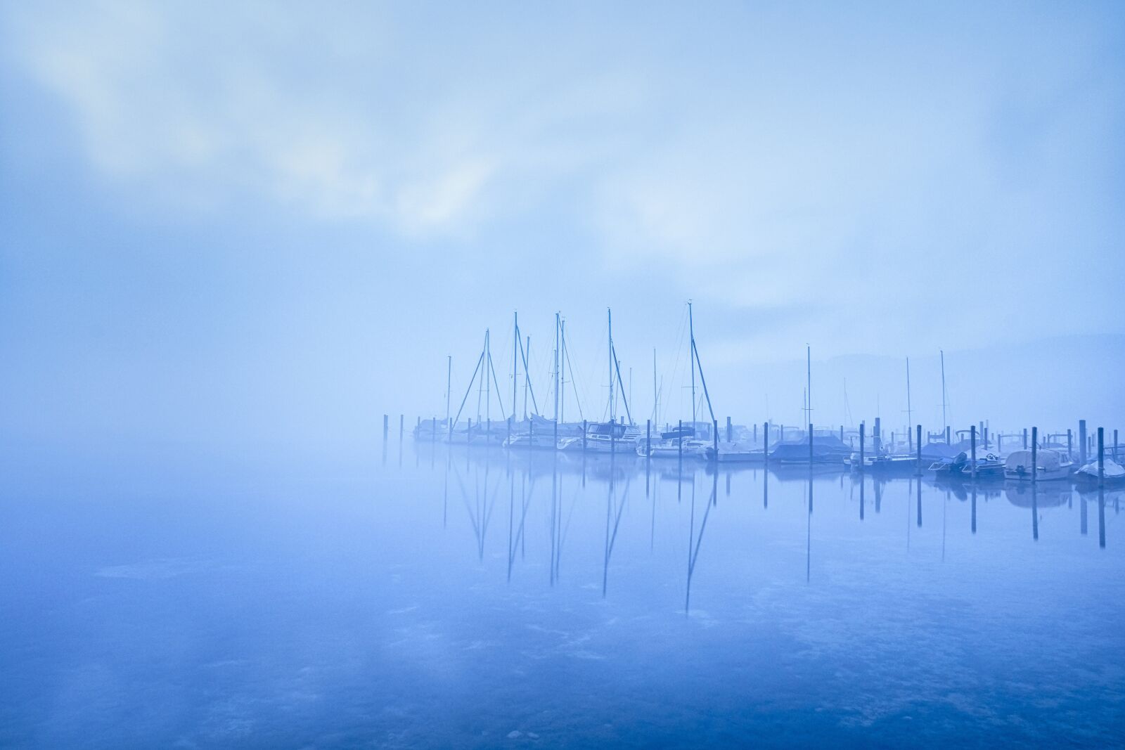 Sony ILCA-77M2 sample photo. Waterscape, lake, blue hour photography