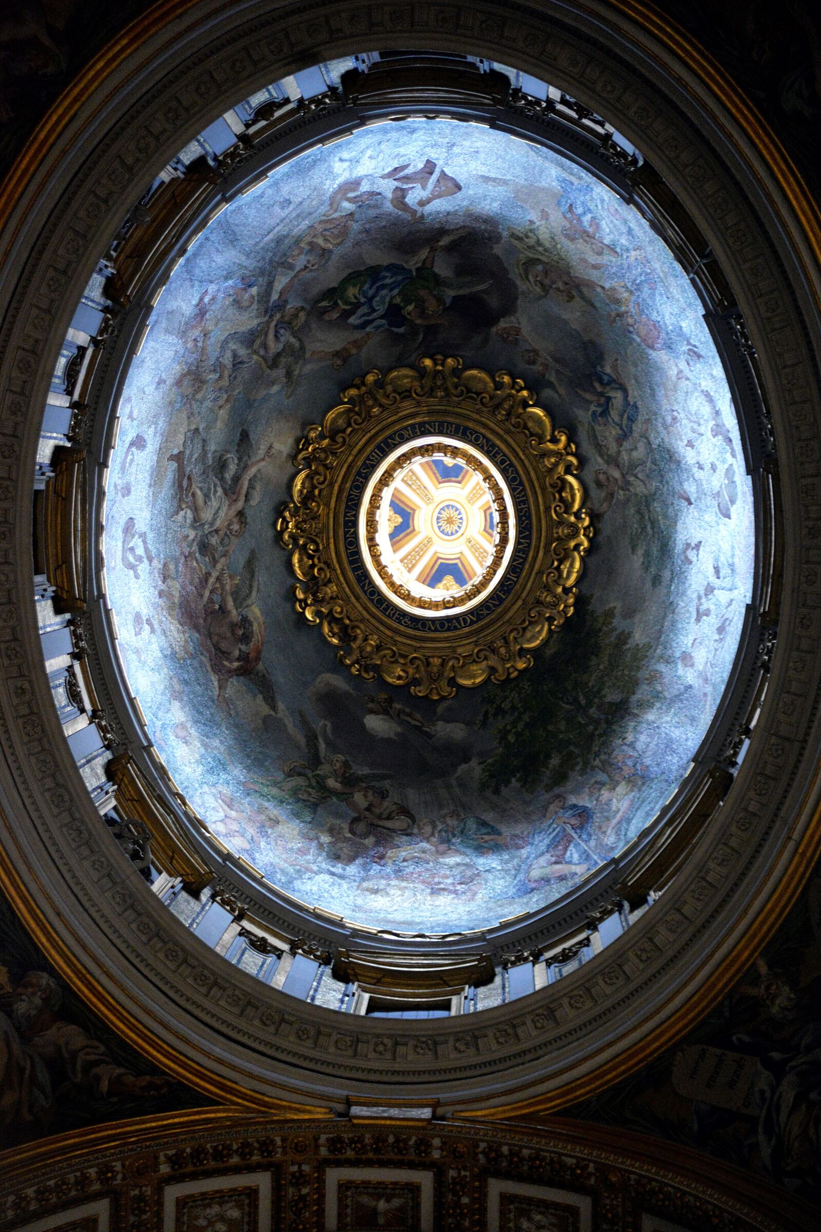 Nikon D610 sample photo. Light, rome, cathedral photography