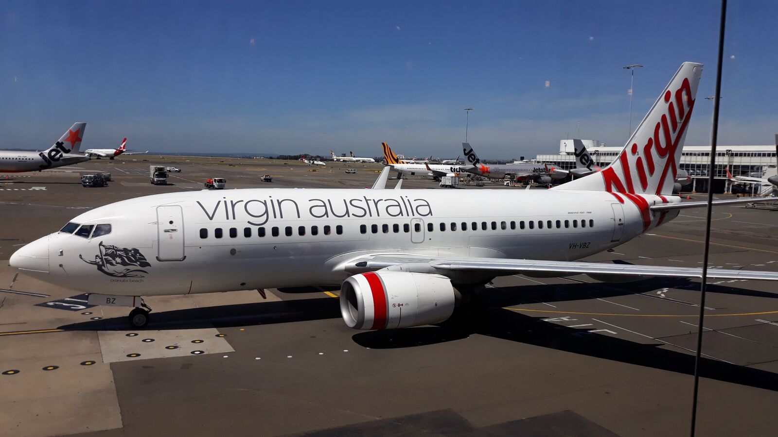 Samsung Galaxy J7 Pro sample photo. Virgin australia, sydney airport photography