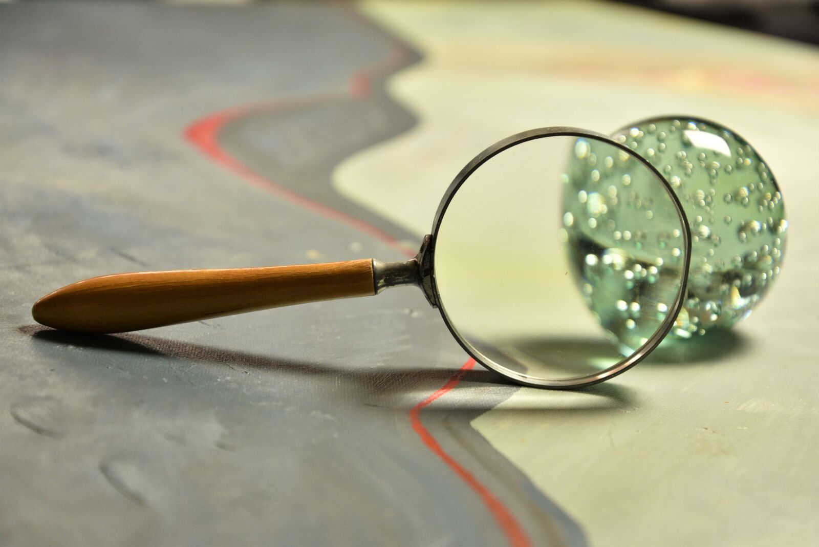 Nikon D750 sample photo. Magnifying glass, see, larger photography