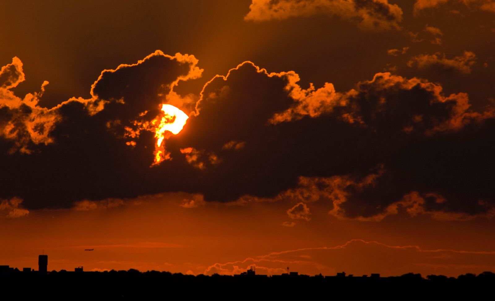 Pentax K-5 IIs sample photo. Evening sky, sunset, afterglow photography