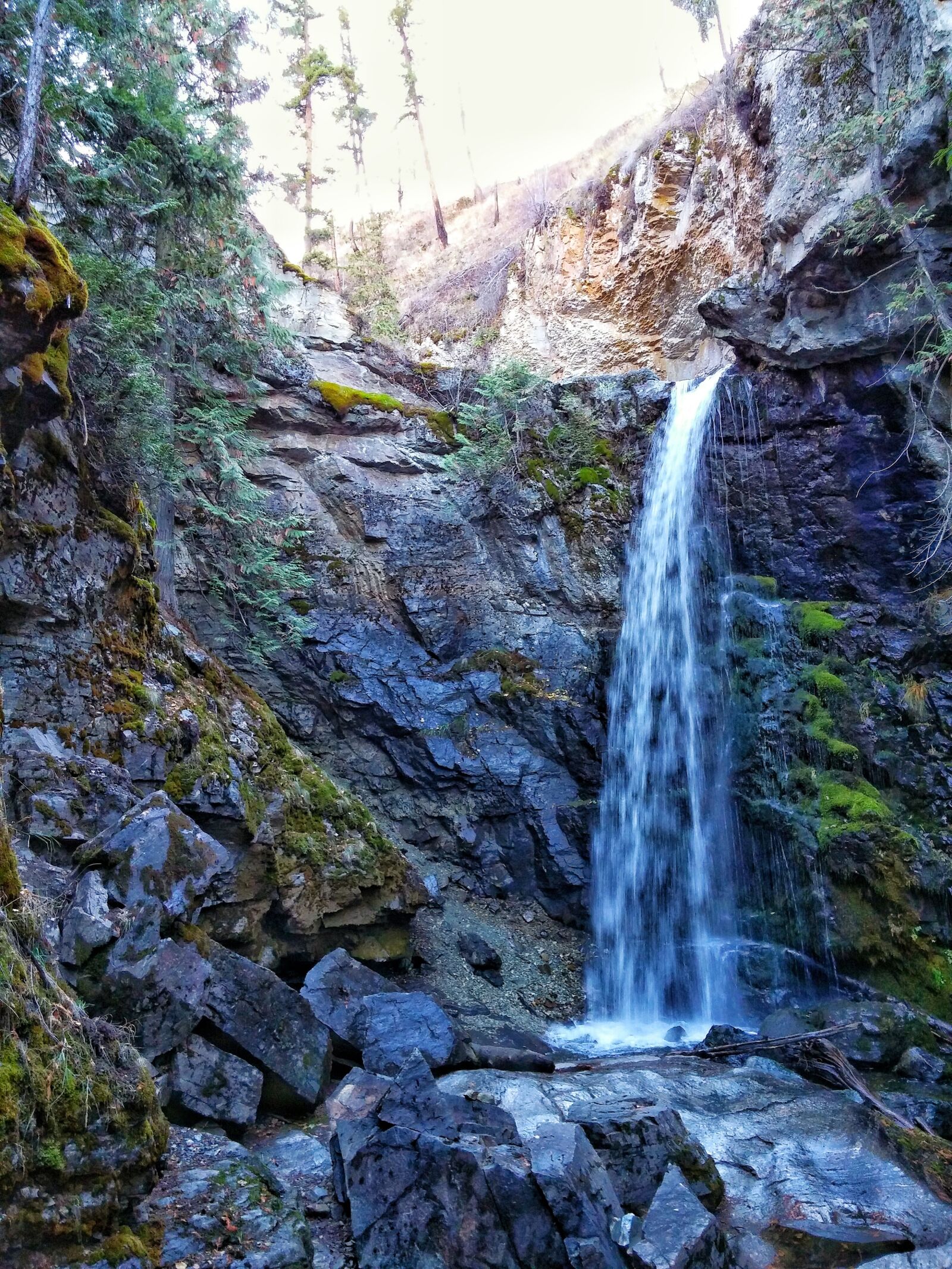 LG G3 sample photo. Waterfall, rock, canyon photography