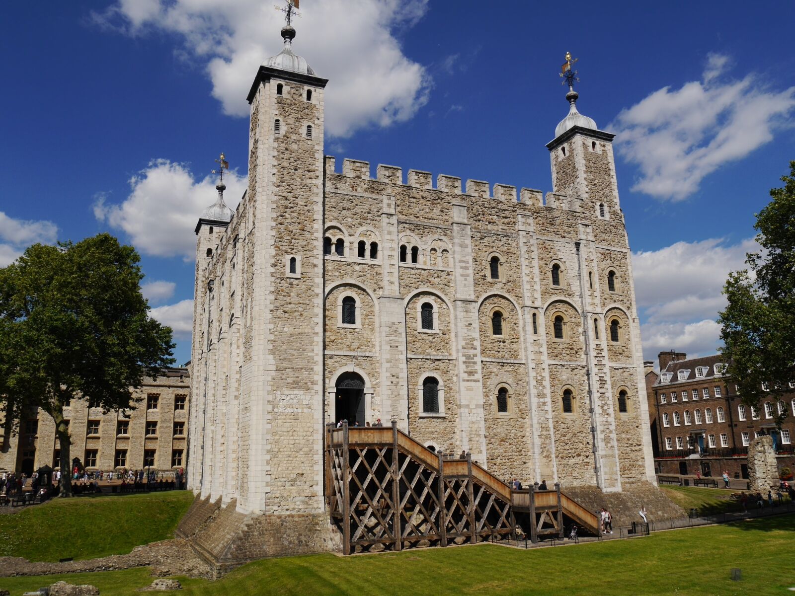 Panasonic Lumix DMC-G6 sample photo. London, tower, uk photography