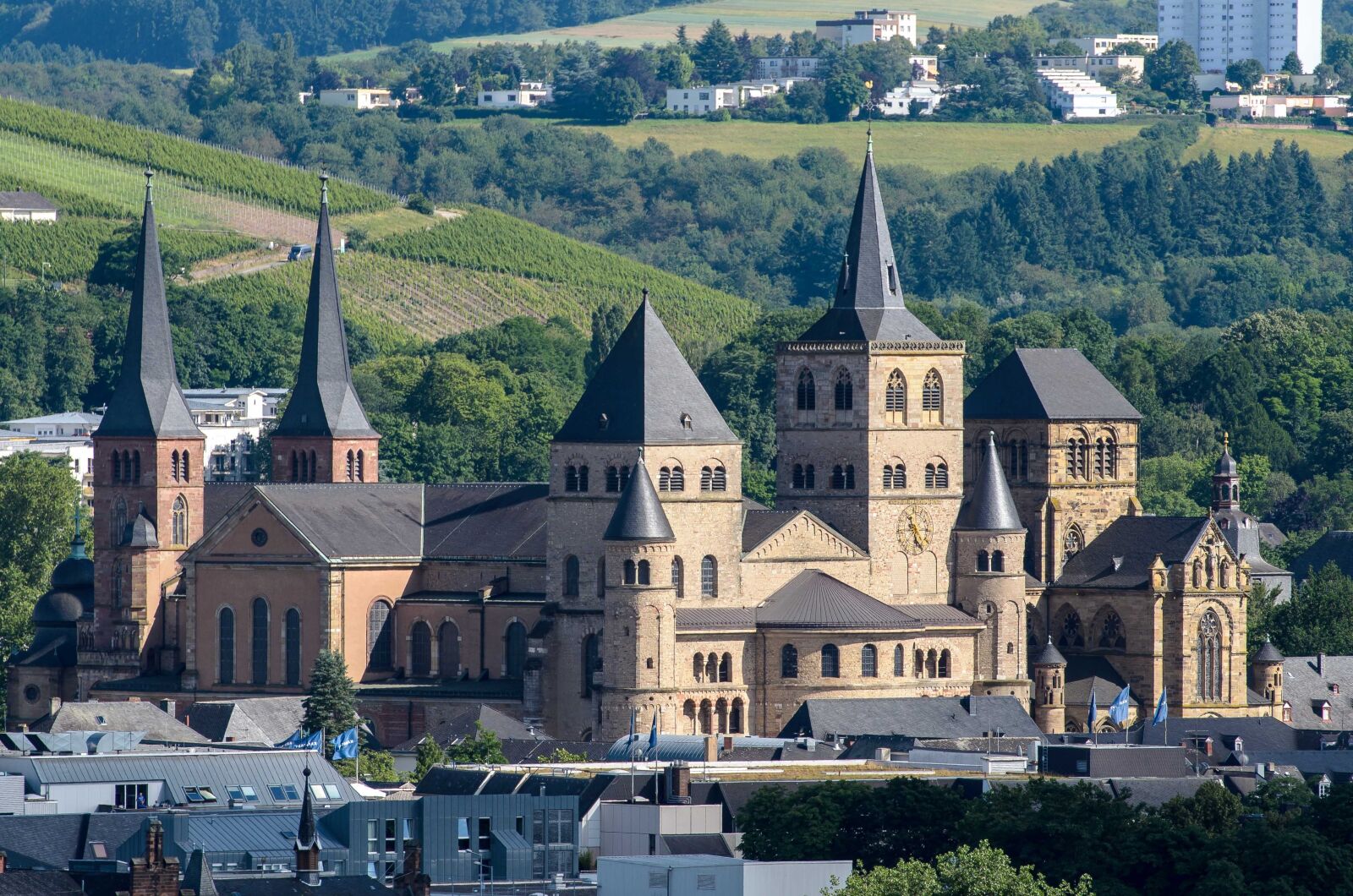 Nikon D7000 sample photo. Trier, church, germany photography