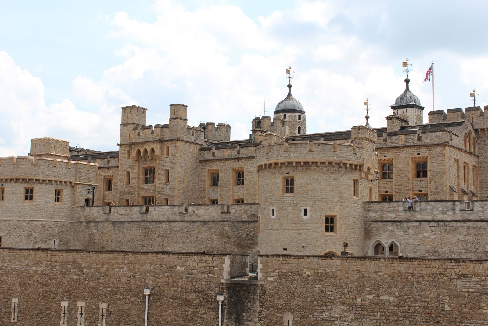 Canon EOS 600D (Rebel EOS T3i / EOS Kiss X5) sample photo. London, tower of london photography