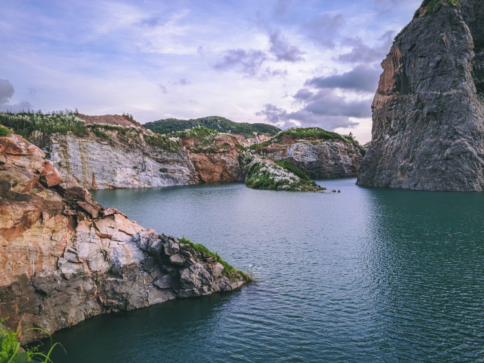 Samsung SM-M215F sample photo. Mountains, cliffs, rock formations photography