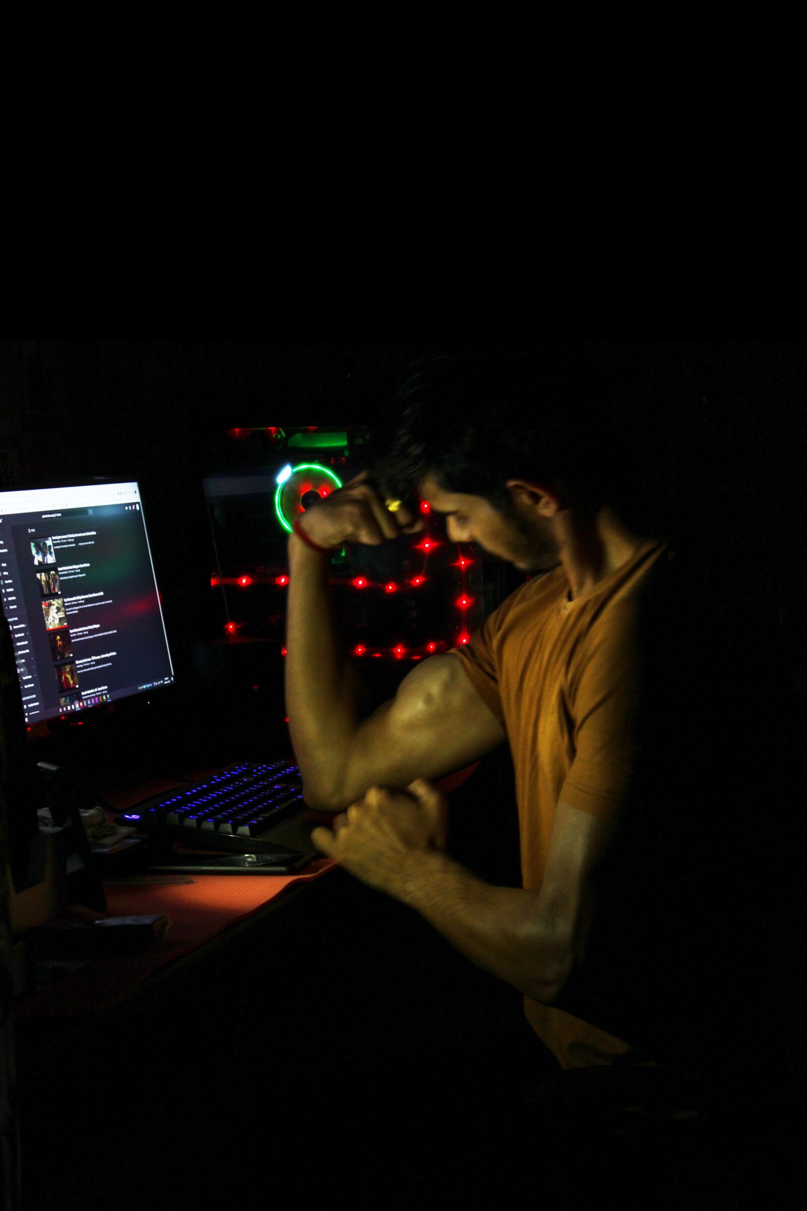 Canon EOS 700D (EOS Rebel T5i / EOS Kiss X7i) sample photo. Biceps, bodybuilder, pc photography