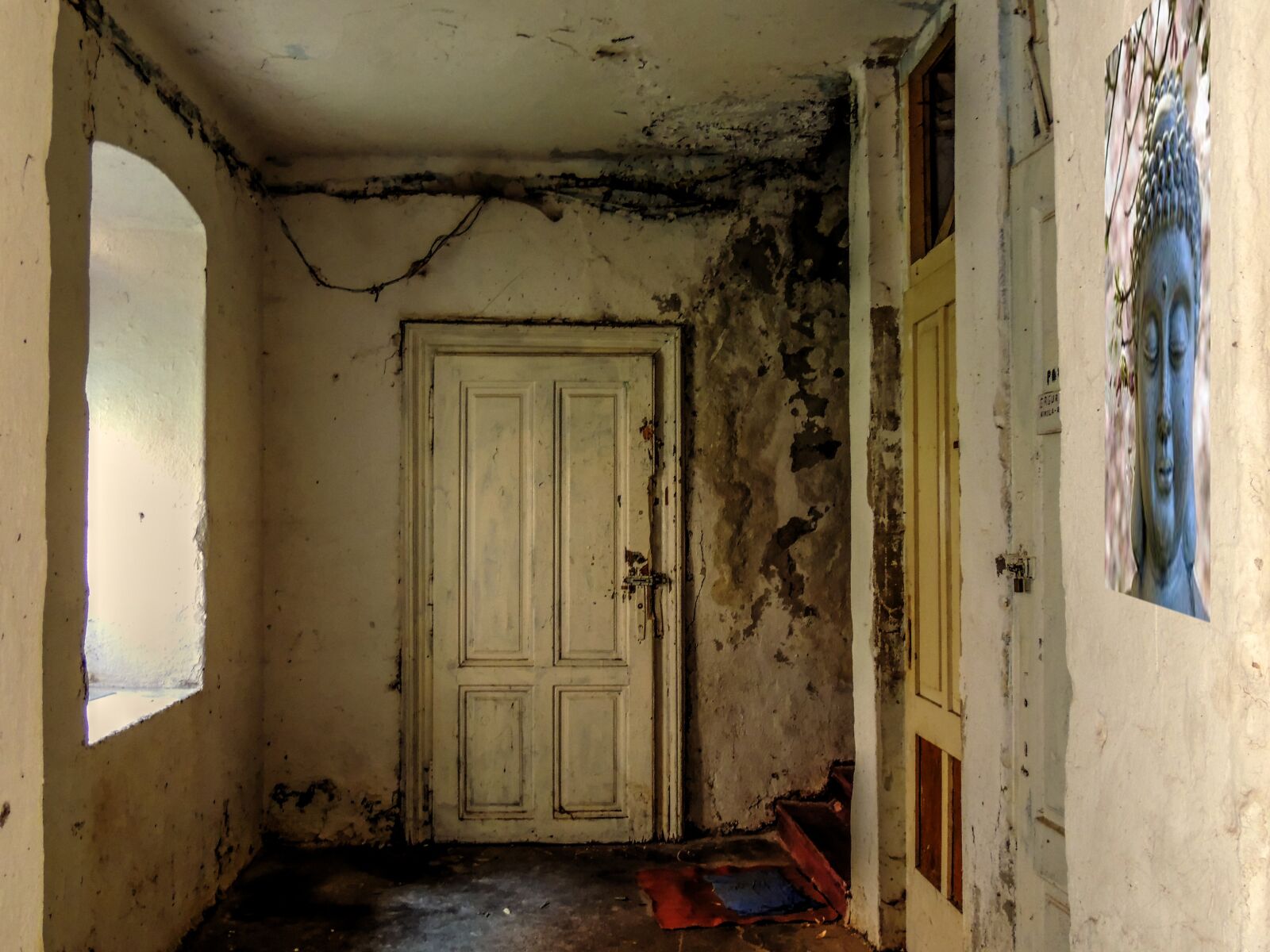 Nikon Coolpix P510 sample photo. Hall, door, krot photography