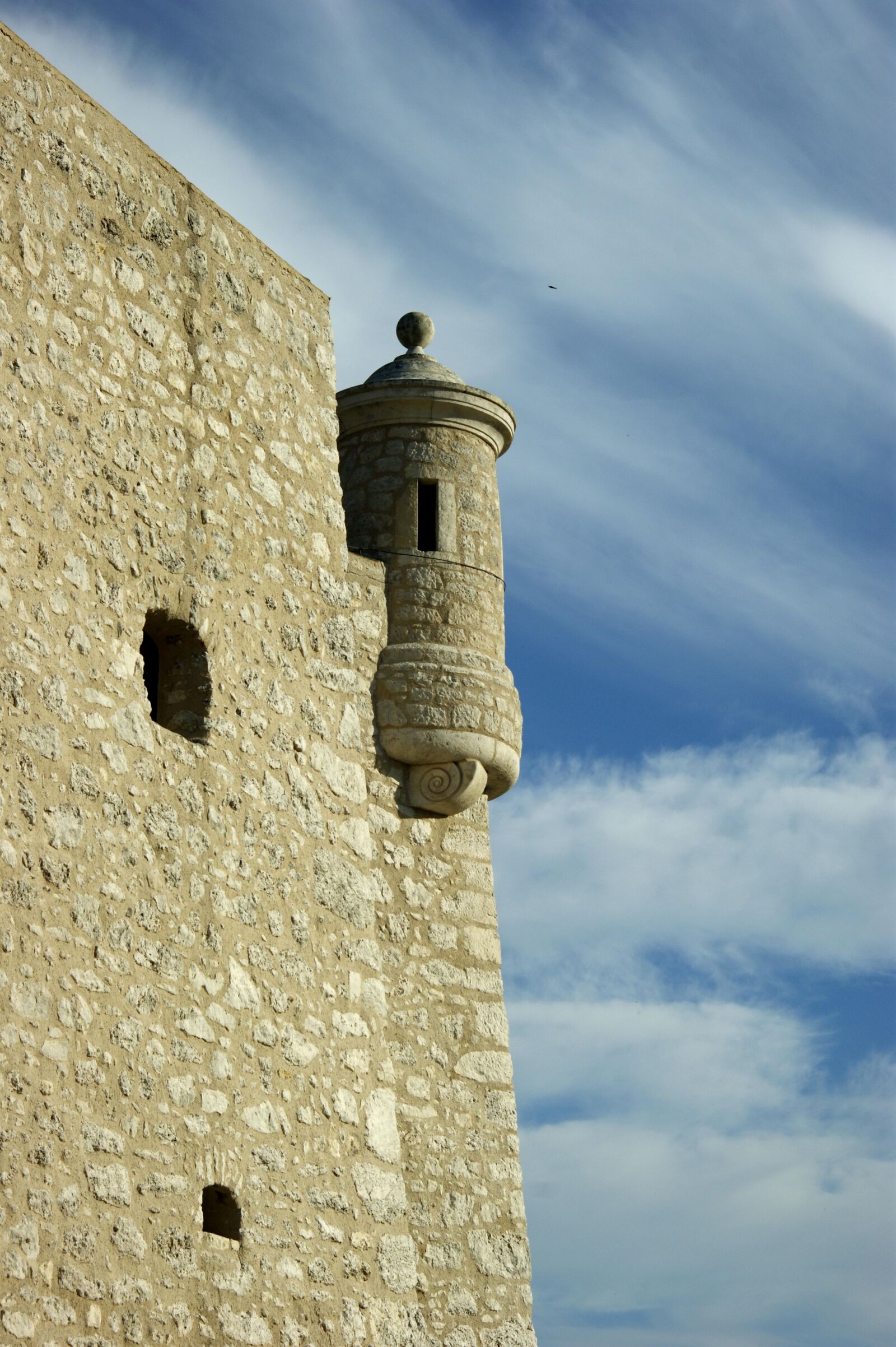 Sony Alpha DSLR-A290 sample photo. Castle, fortress, medieval photography