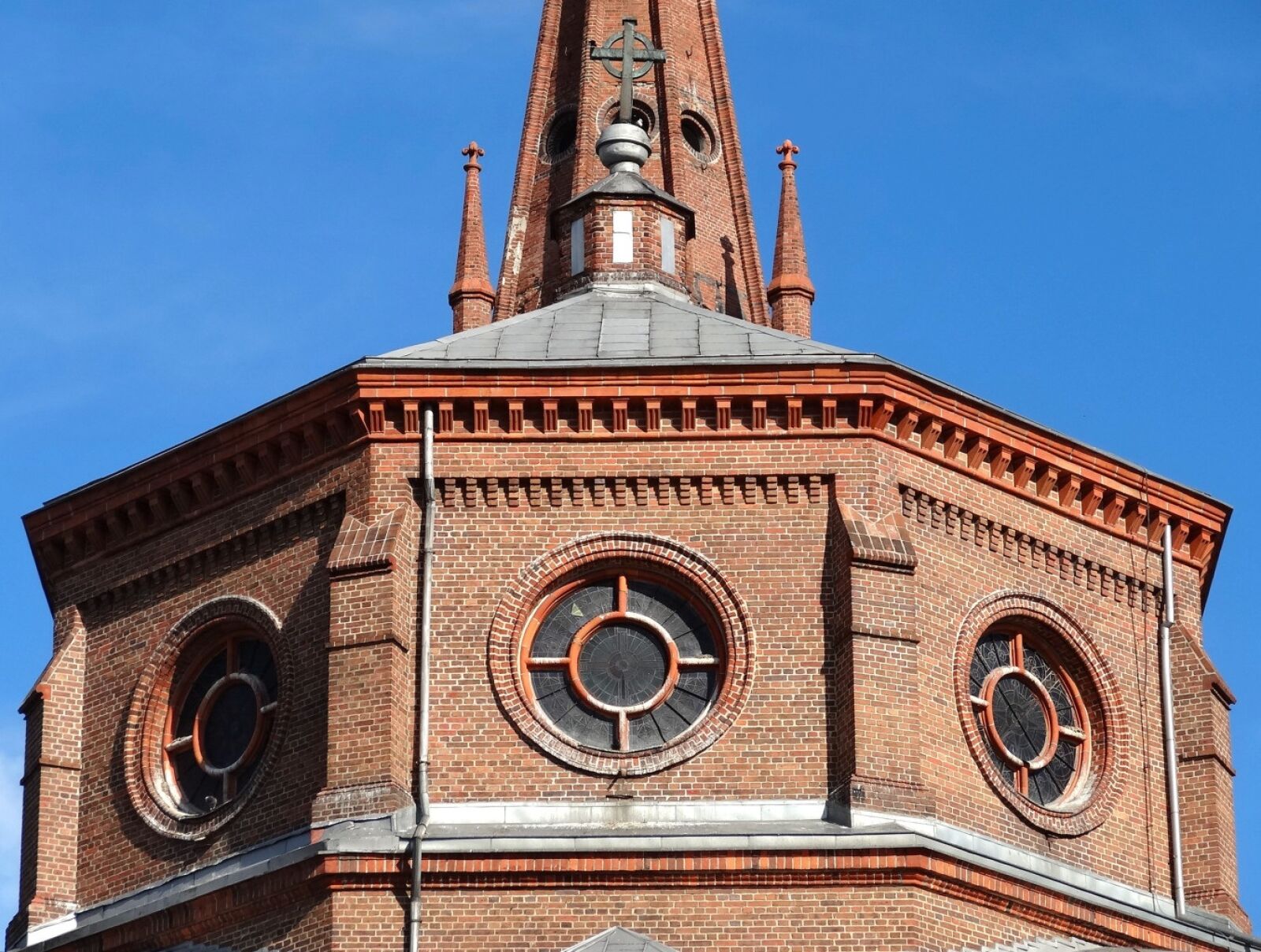 Sony Cyber-shot DSC-HX20V sample photo. Saints peter and paul photography