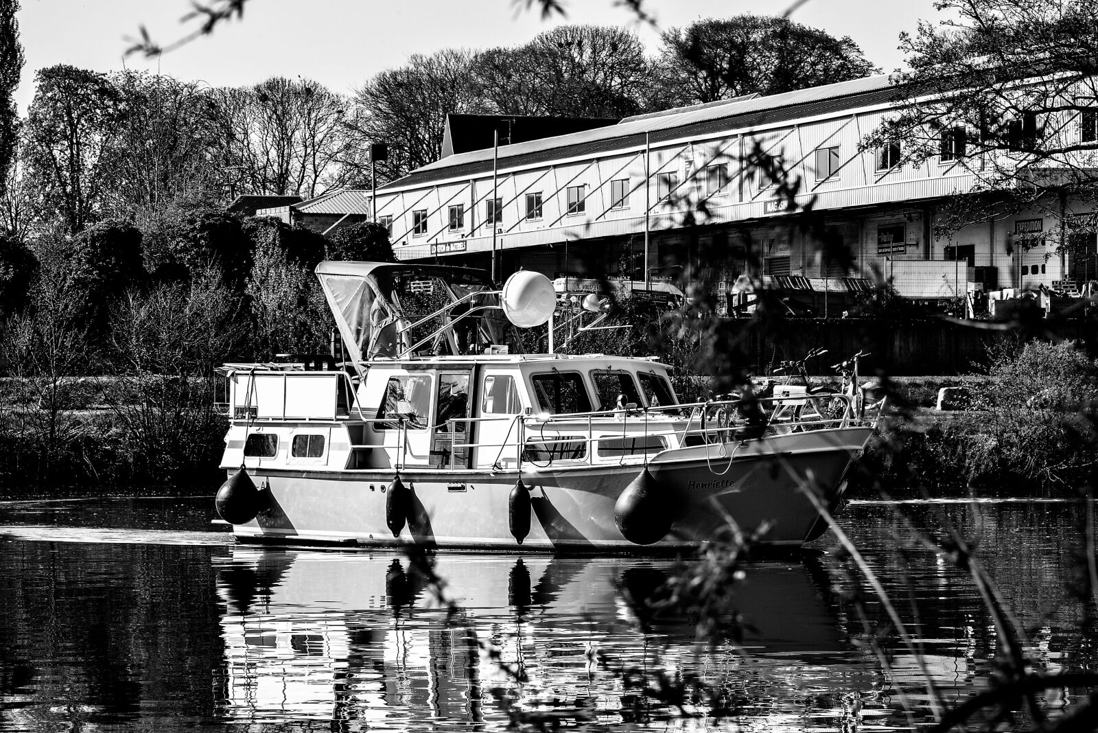 Nikon D800 sample photo. Boats, channel, freedom photography