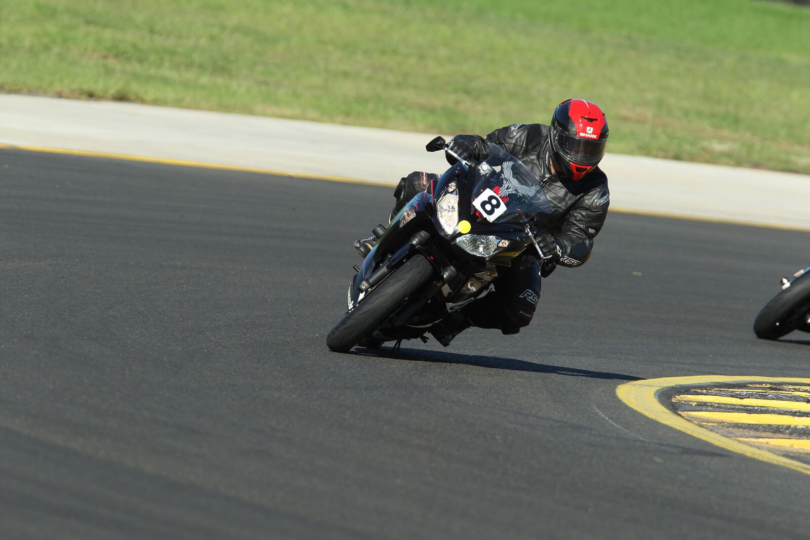 Canon EOS-1D Mark IV sample photo. Biker, speed, gear photography