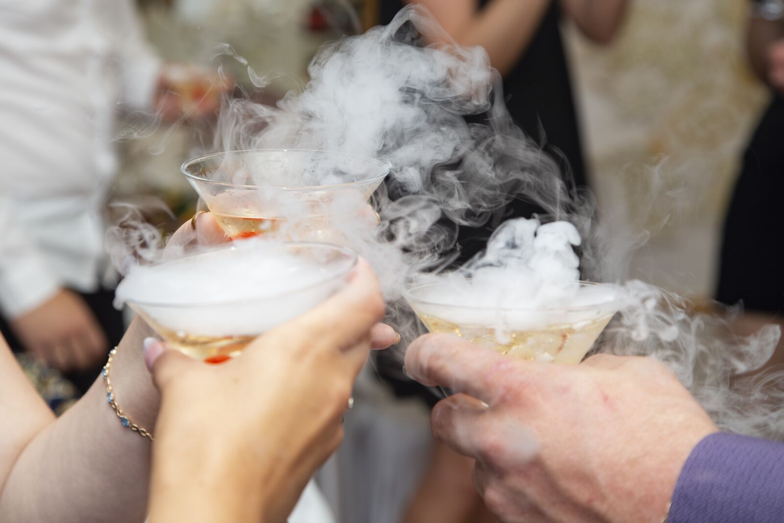 Canon EOS 6D + Canon EF 24-105mm F4L IS USM sample photo. Martinka, glass, smoke photography