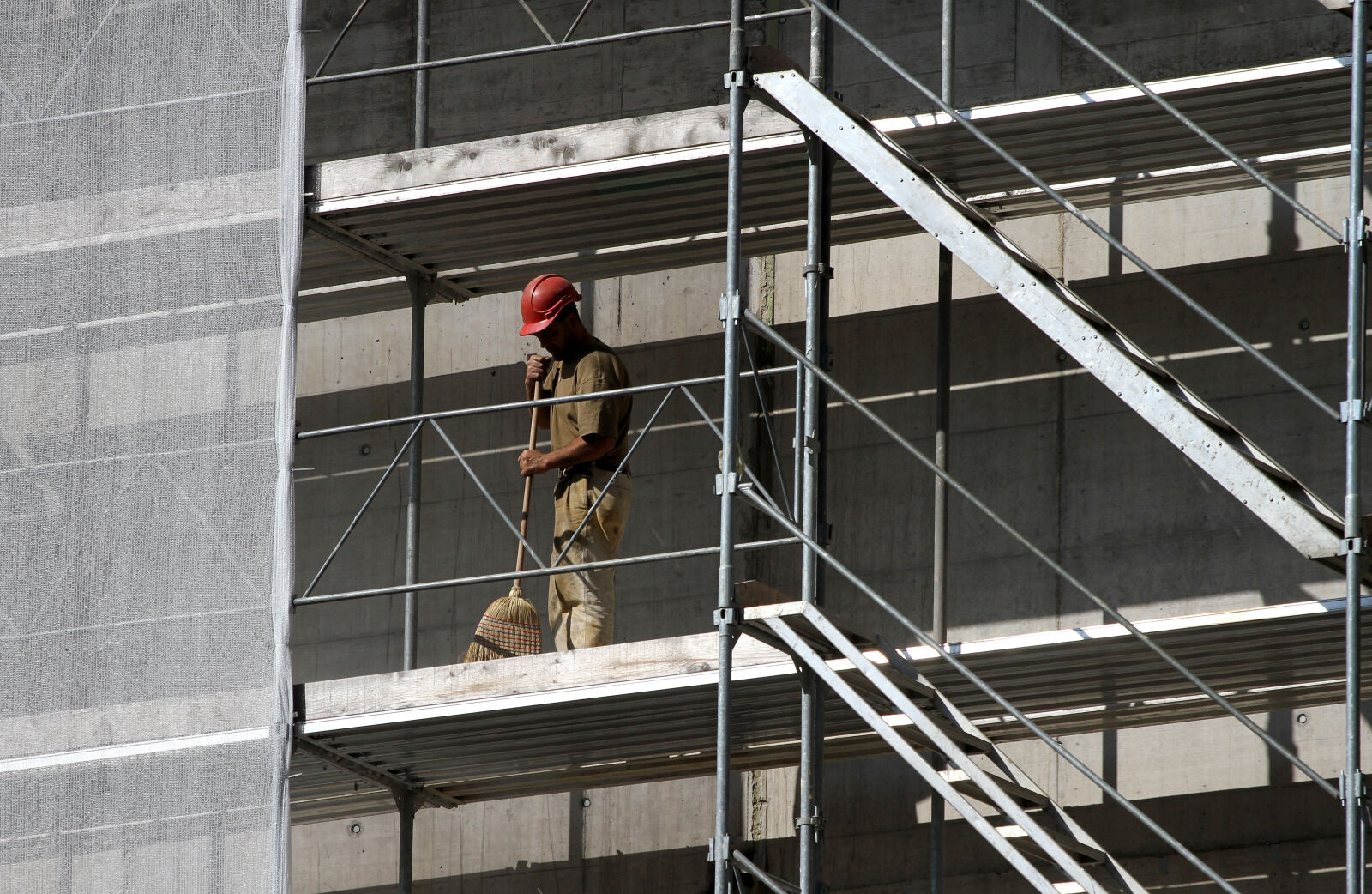 Canon EOS 7D sample photo. Construction, construction, worker photography