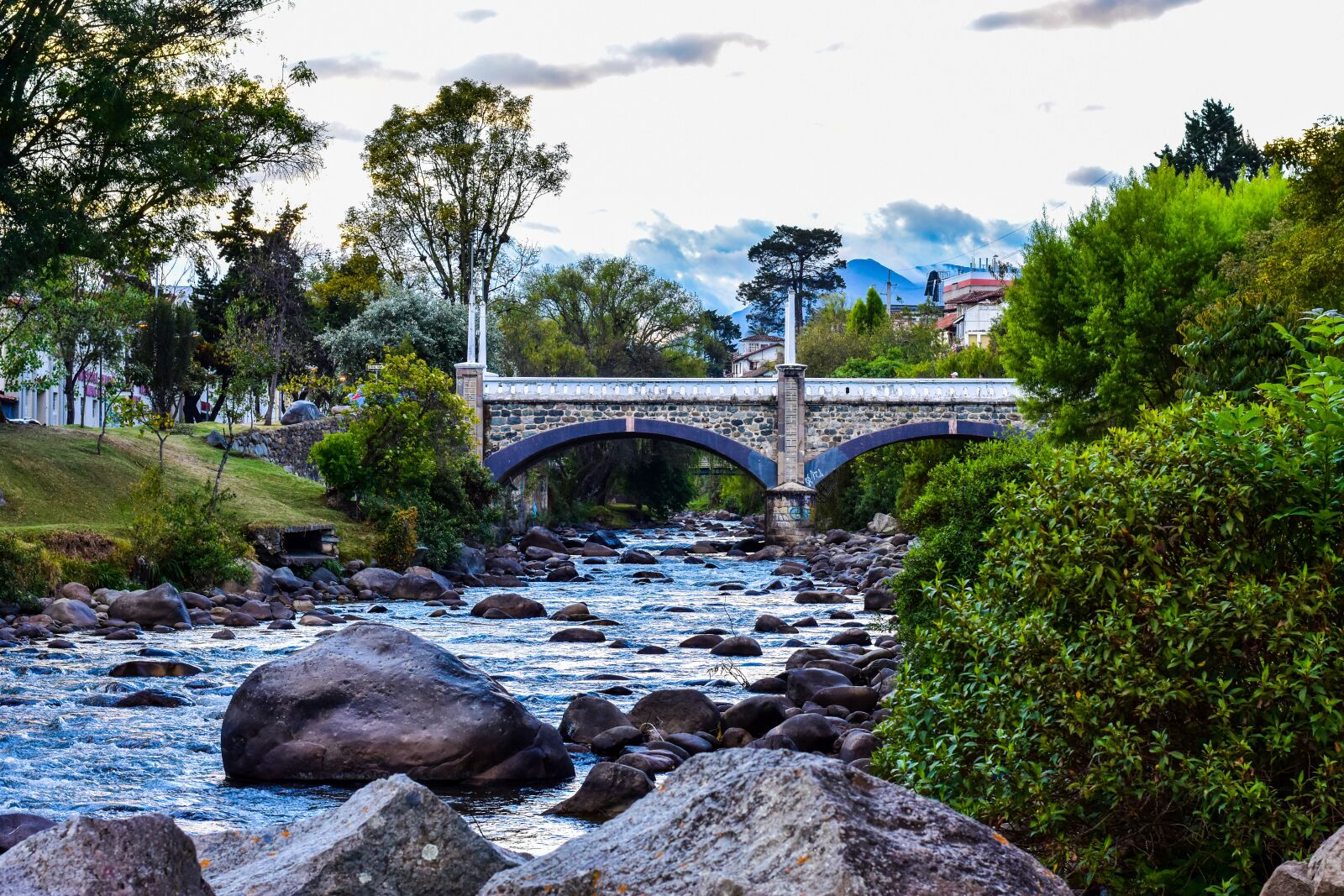 Nikon D3400 sample photo. Bridge of the stairs photography