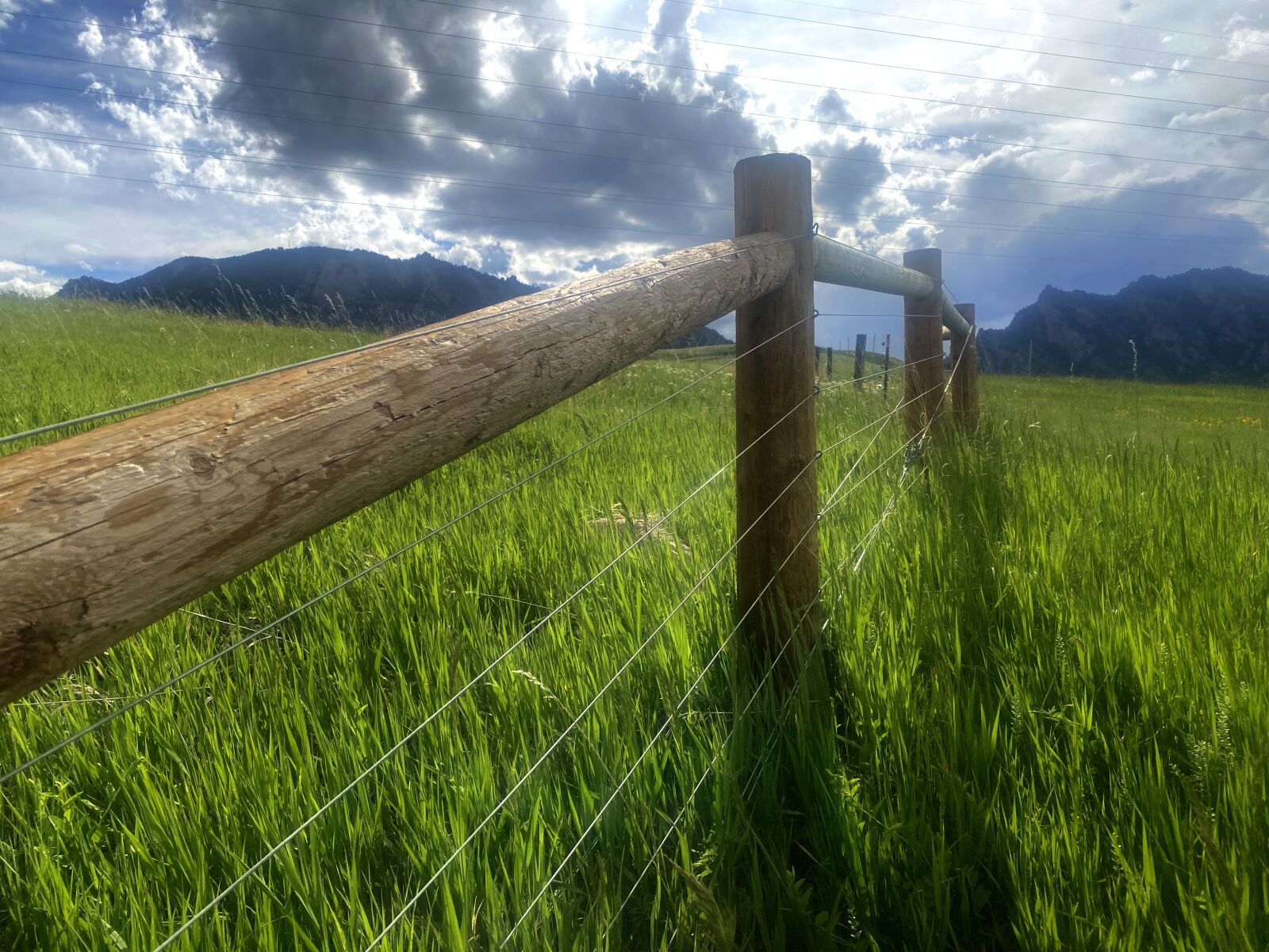Apple iPhone 11 Pro Max sample photo. Mountains, fence, landscape photography