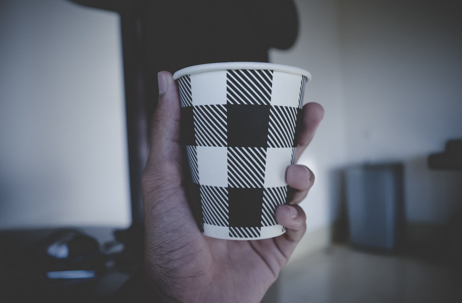 Nikon D5200 sample photo. Cup, hand, palm photography
