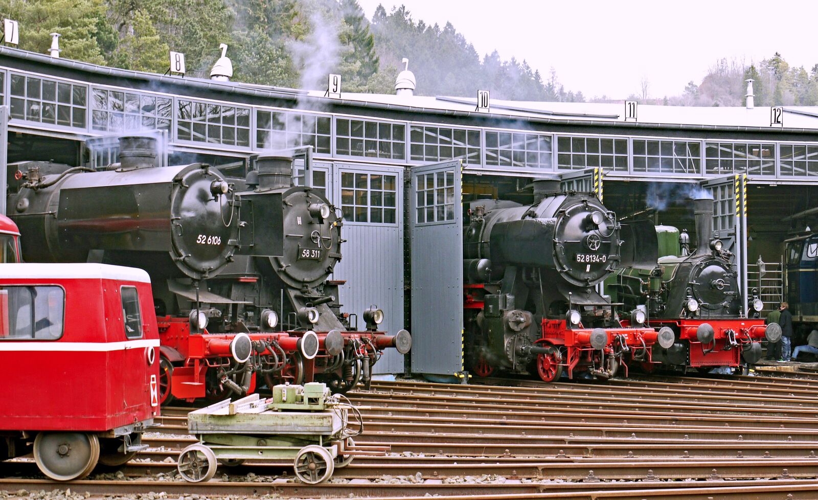 Panasonic Lumix DMC-G1 sample photo. Ring lokschuppen, steam locomotives photography