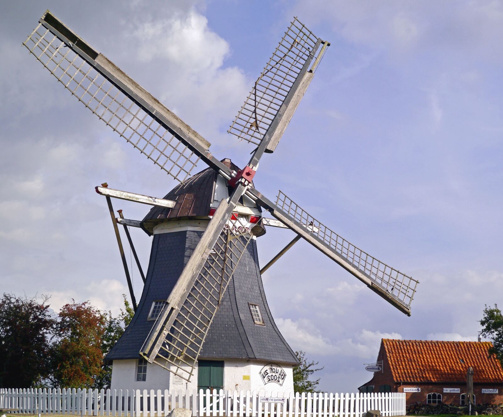 Panasonic Lumix DMC-GX1 sample photo. Windmill, construction, architecture, wind photography
