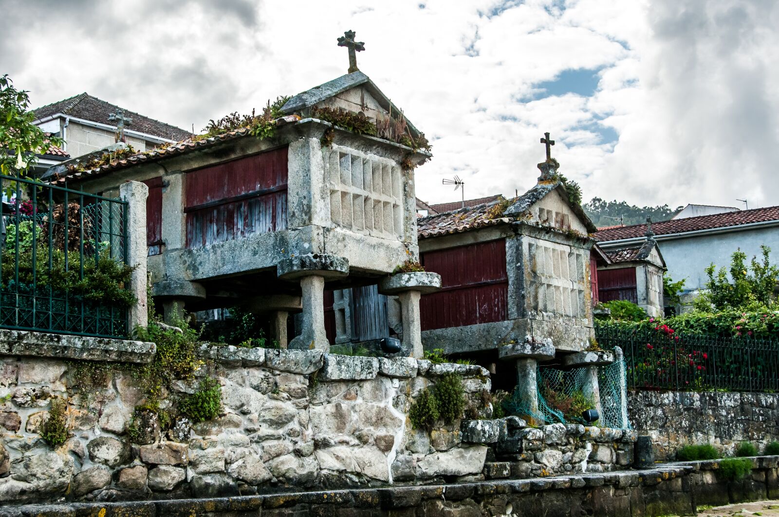 Nikon D300 sample photo. I horreo, combarro, pontevedra photography