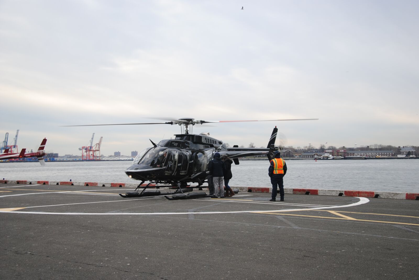Nikon D3000 sample photo. Helicopter, new york, flying photography