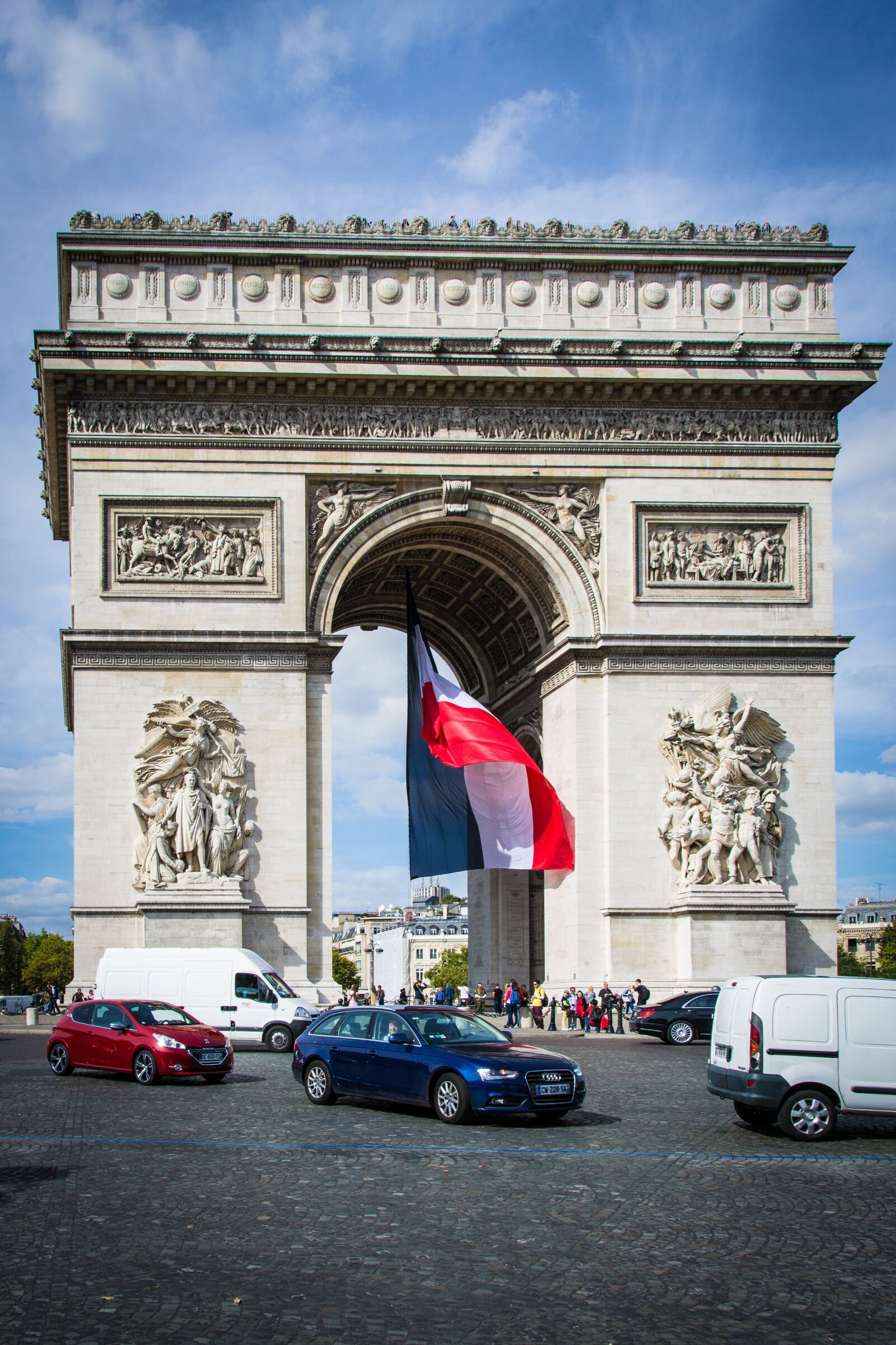 Nikon D3100 sample photo. Arc de triomphe, paris photography