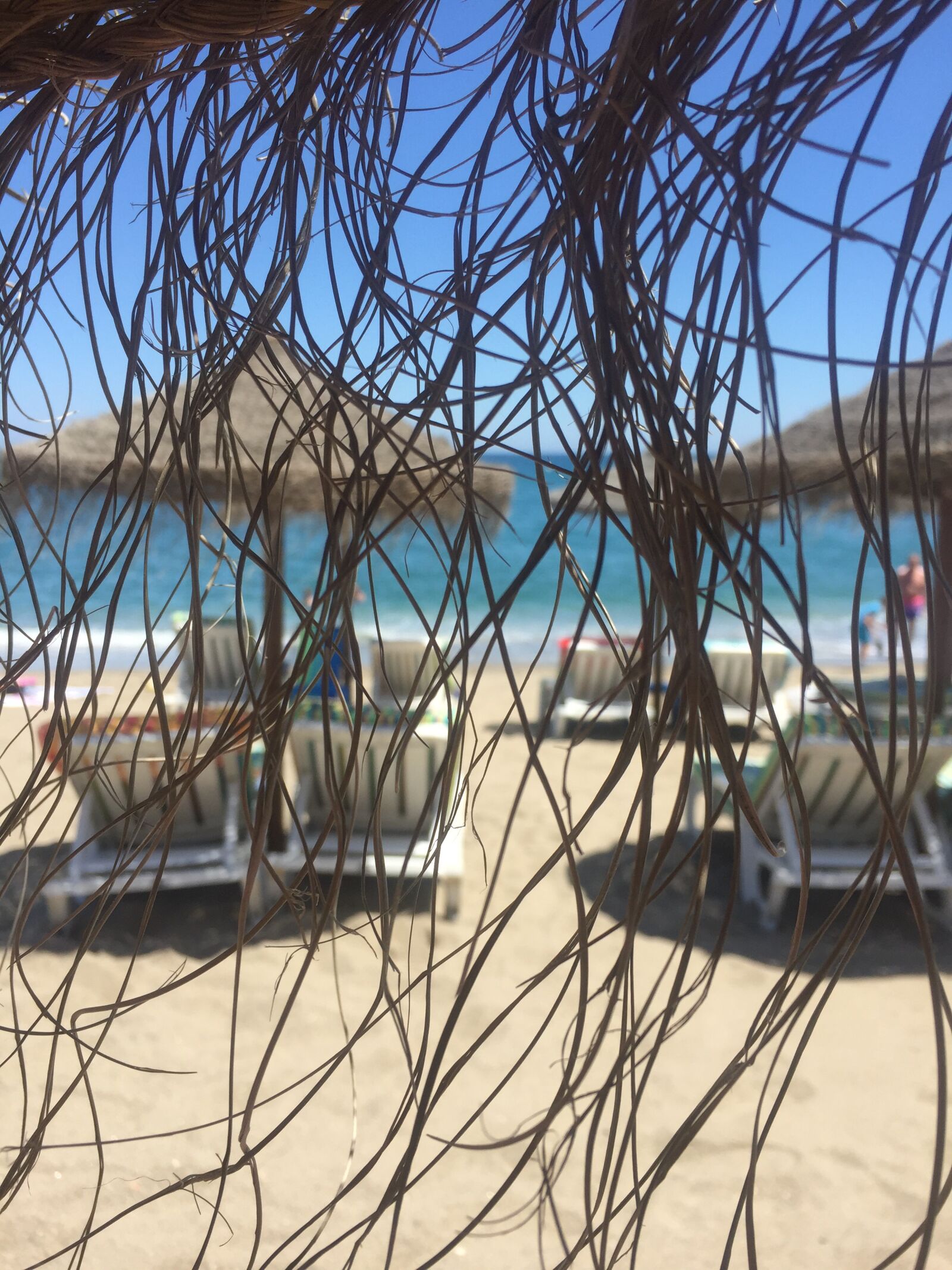 iPhone 6 back camera 4.15mm f/2.2 sample photo. Beach, sand, holiday photography