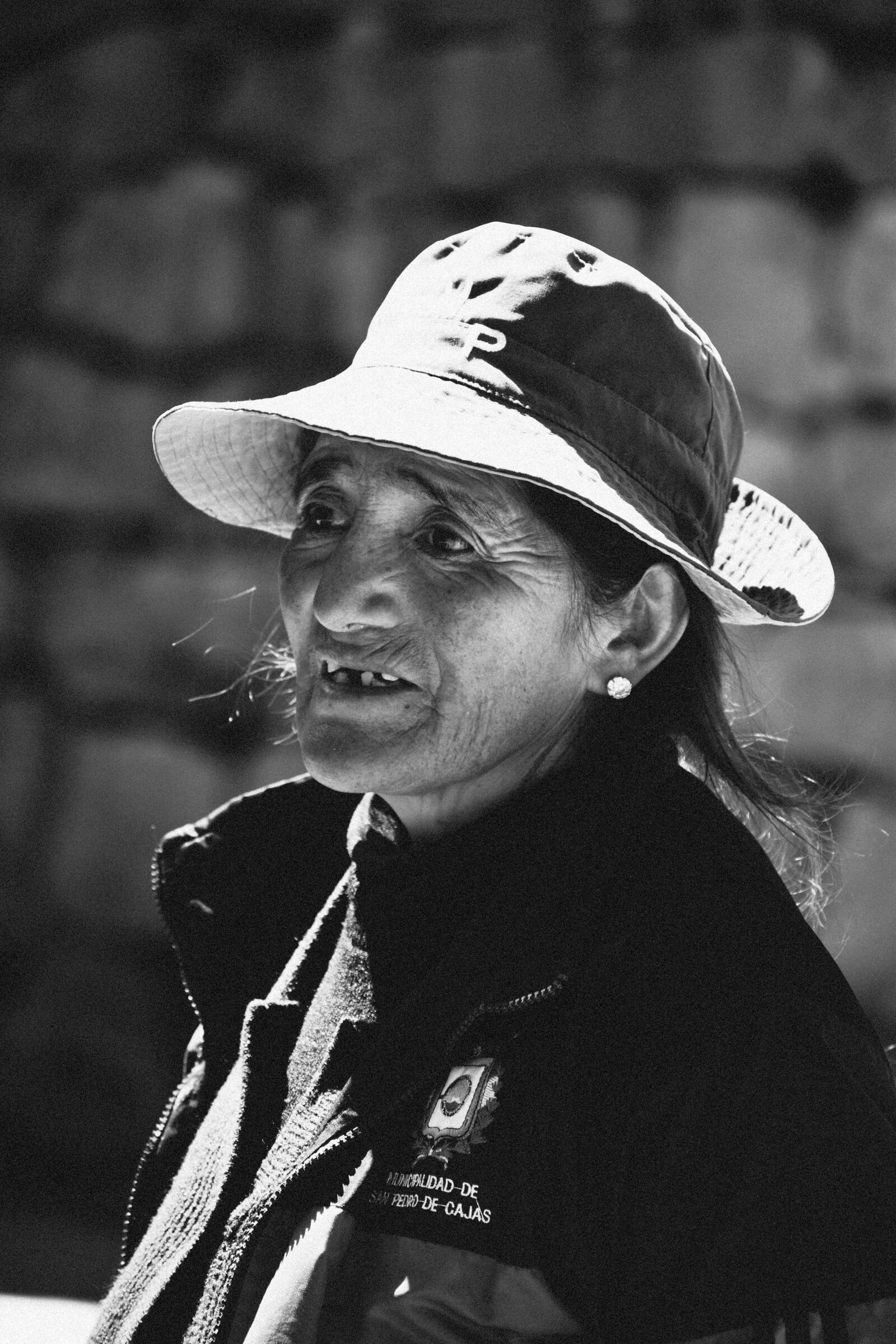 Nikon D3300 sample photo. Elderly woman, women, field photography