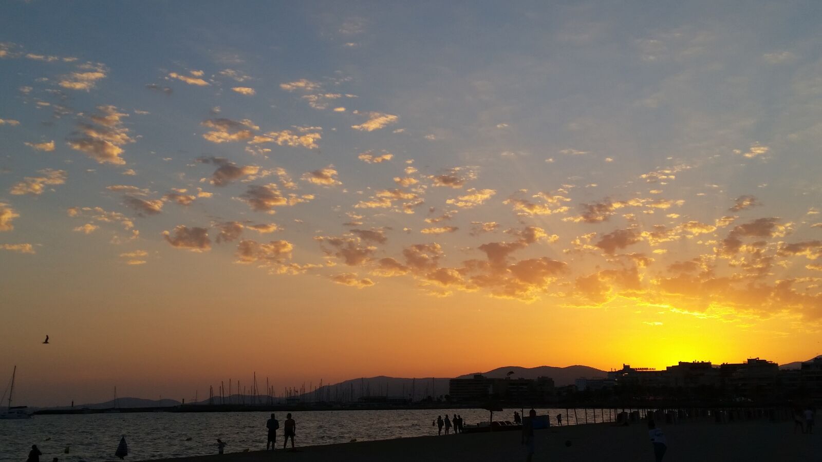Samsung Galaxy S5 sample photo. Afterglow, sunset, clouds photography