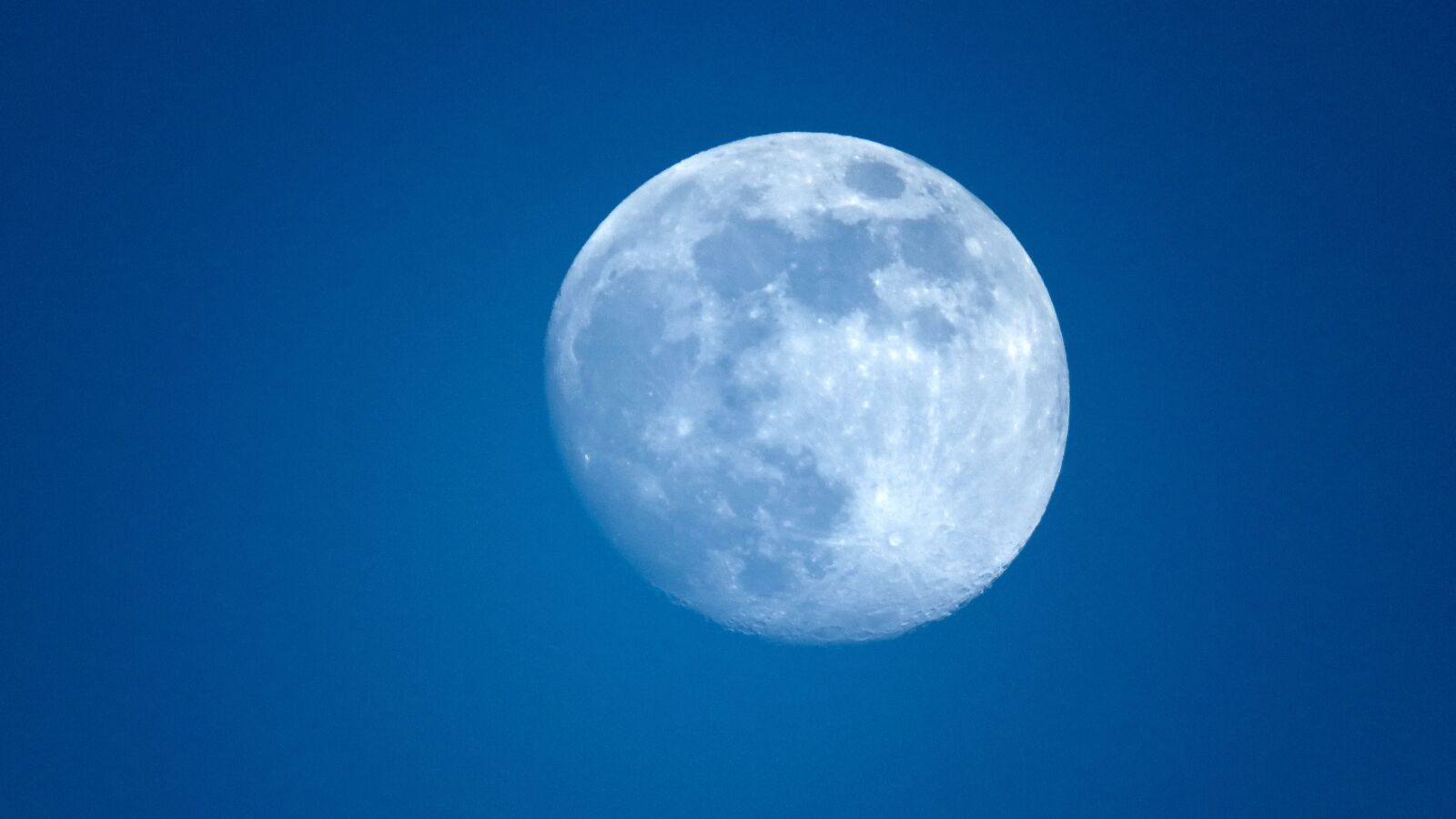 Canon PowerShot SX60 HS sample photo. Moon, full, sky photography