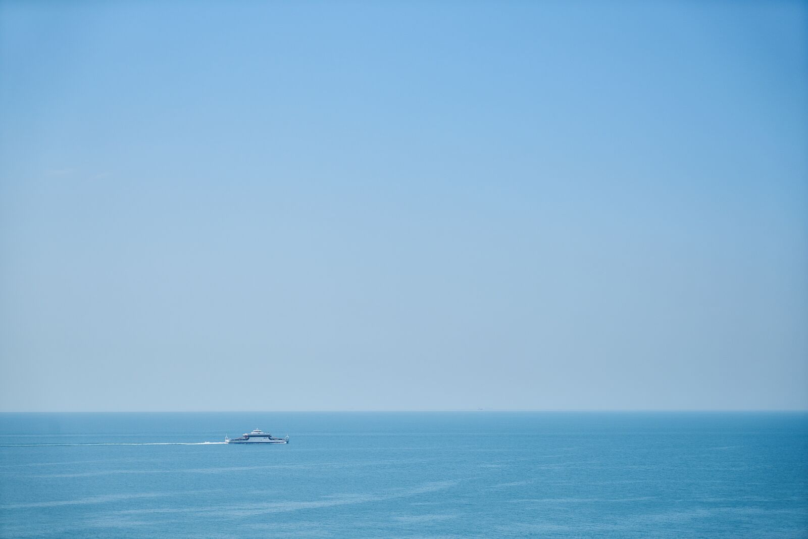 Sony a7R II sample photo. Marine, landscape, blue photography