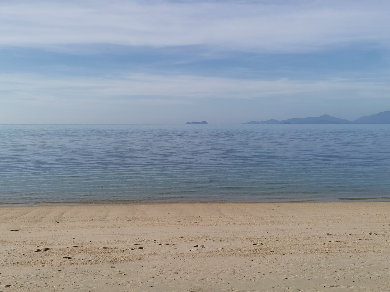 HUAWEI P30 Pro sample photo. Beach, sea view, color photography
