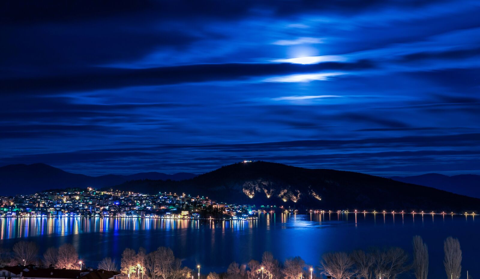 Tamron SP 24-70mm F2.8 Di VC USD sample photo. Kastoria, greece, winter photography