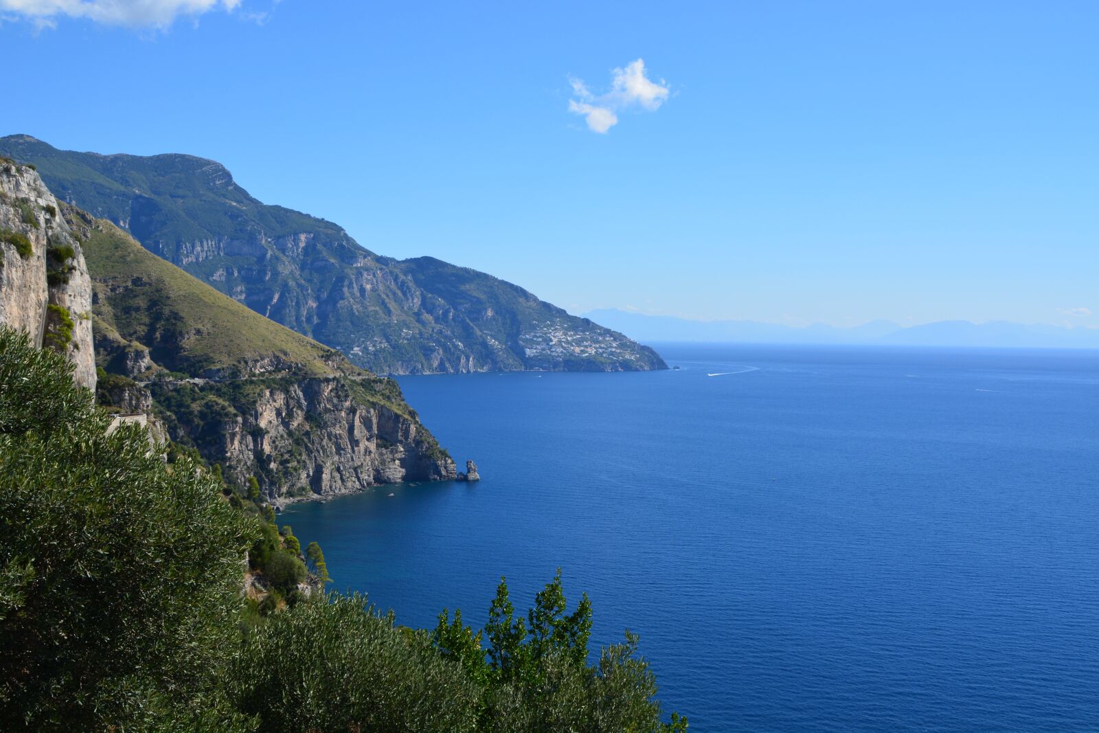 Nikon D5200 sample photo. Amalfi coast, water, sea photography