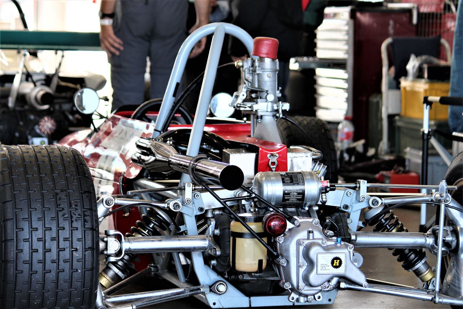 Canon EOS 600D (Rebel EOS T3i / EOS Kiss X5) sample photo. Car, engine, engine, exhaust photography