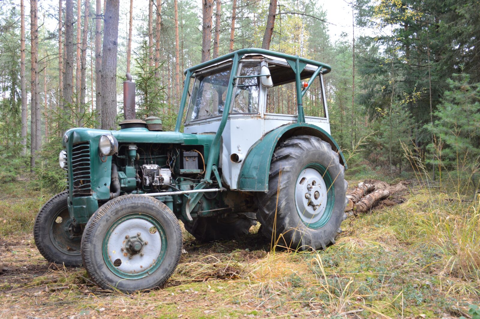 Nikon D3200 sample photo. Tractor, history, zetor photography