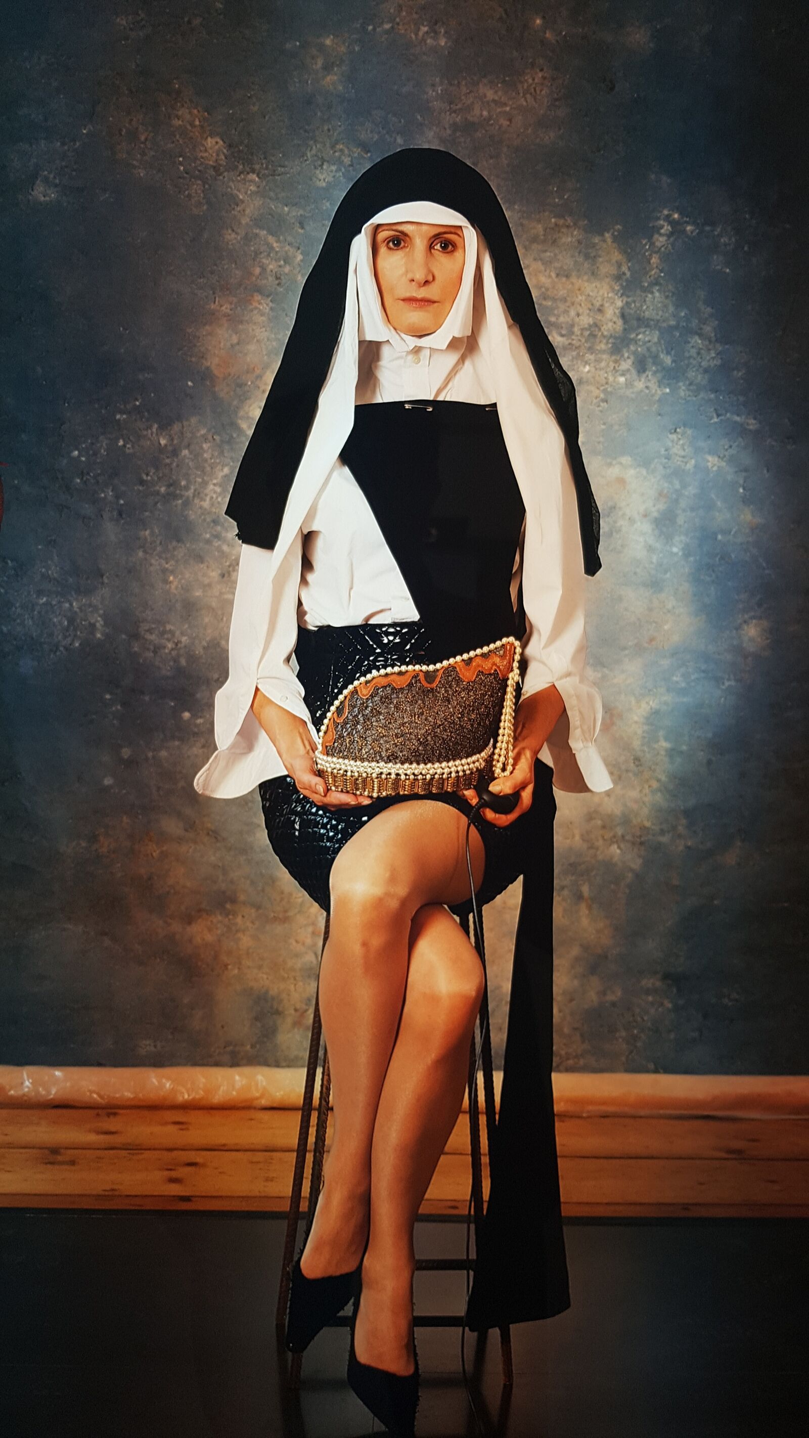 Samsung Galaxy S7 Edge sample photo. Monastery woman, polaroid, photographer photography