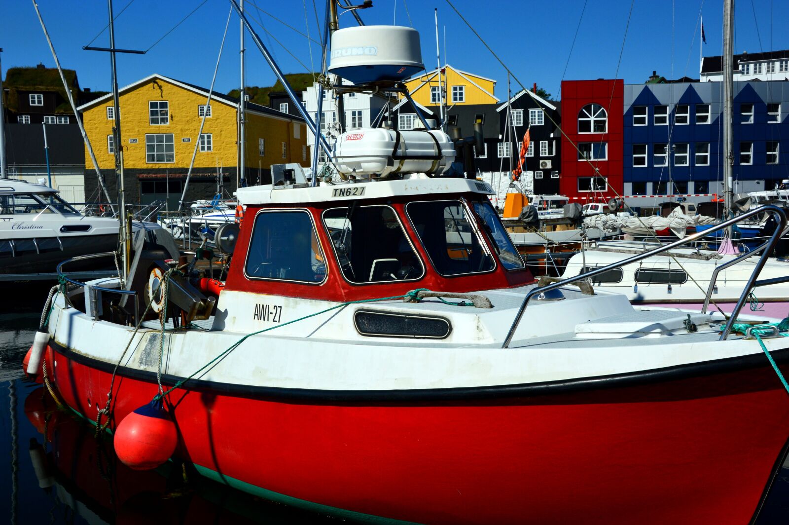 Nikon D3200 sample photo. Boat, port, houses photography