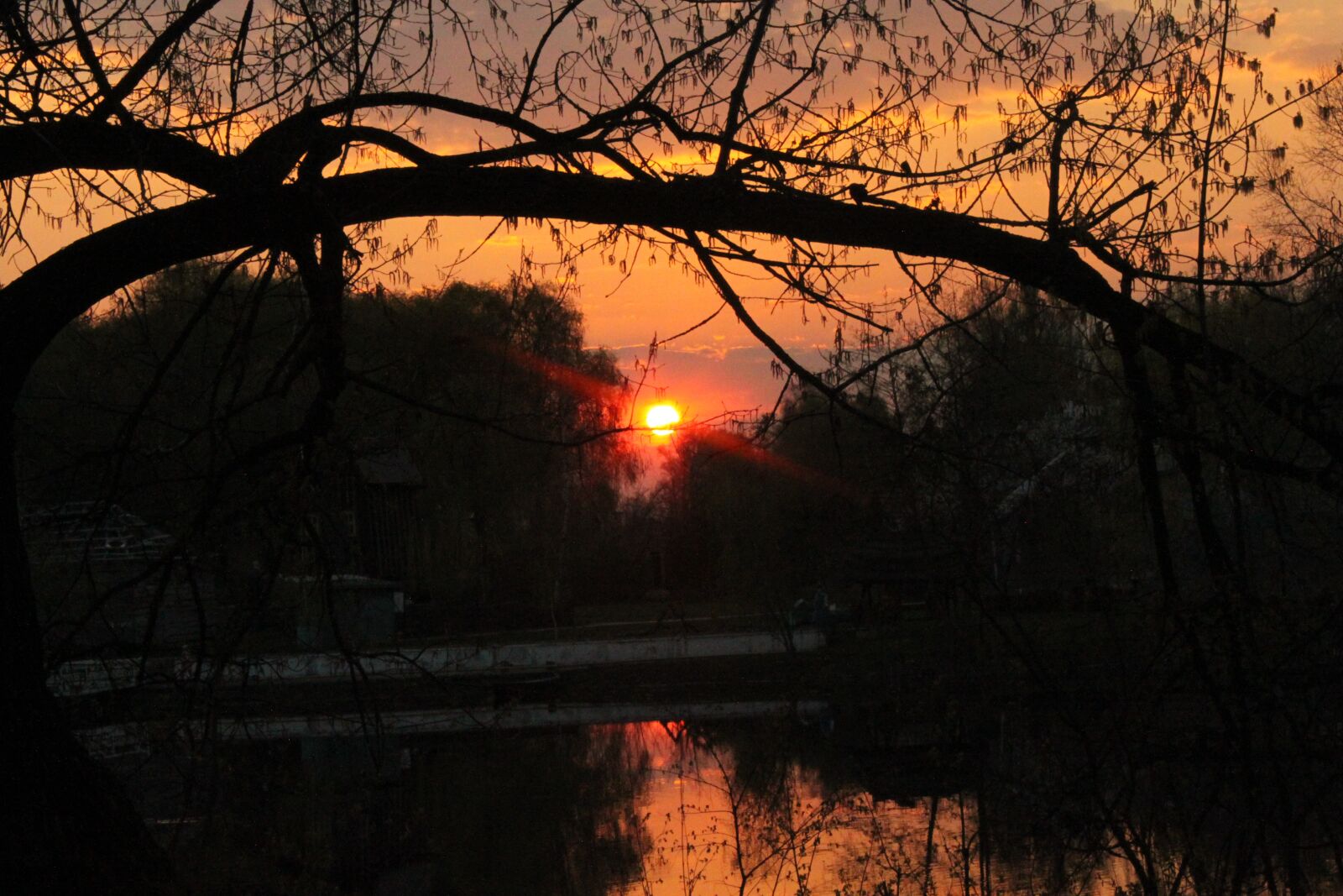 Canon EOS 500D (EOS Rebel T1i / EOS Kiss X3) sample photo. Sunset, evening, sky photography