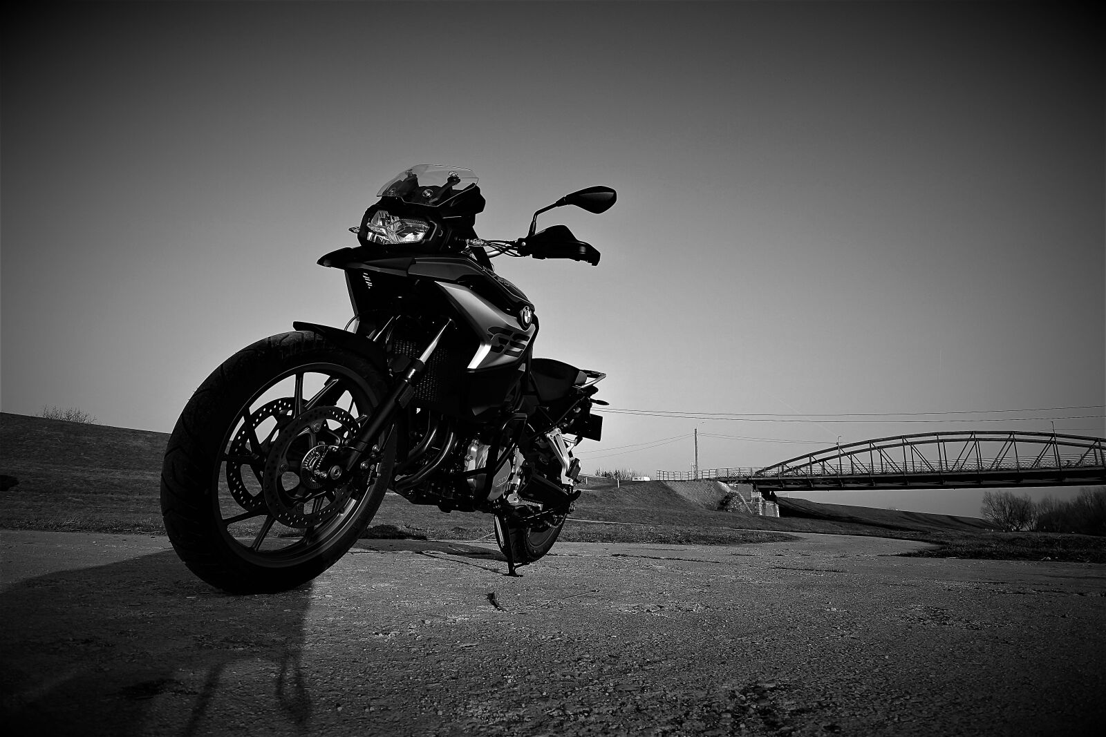 Nikon 1 J5 sample photo. Engine, bmw, gs photography
