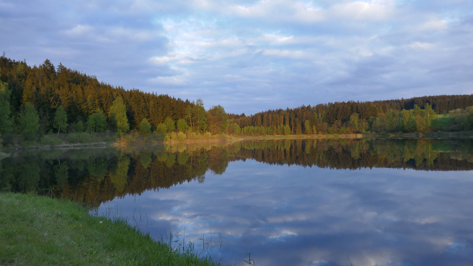 Panasonic DMC-TZ101 sample photo. Landscape, nature, lake photography