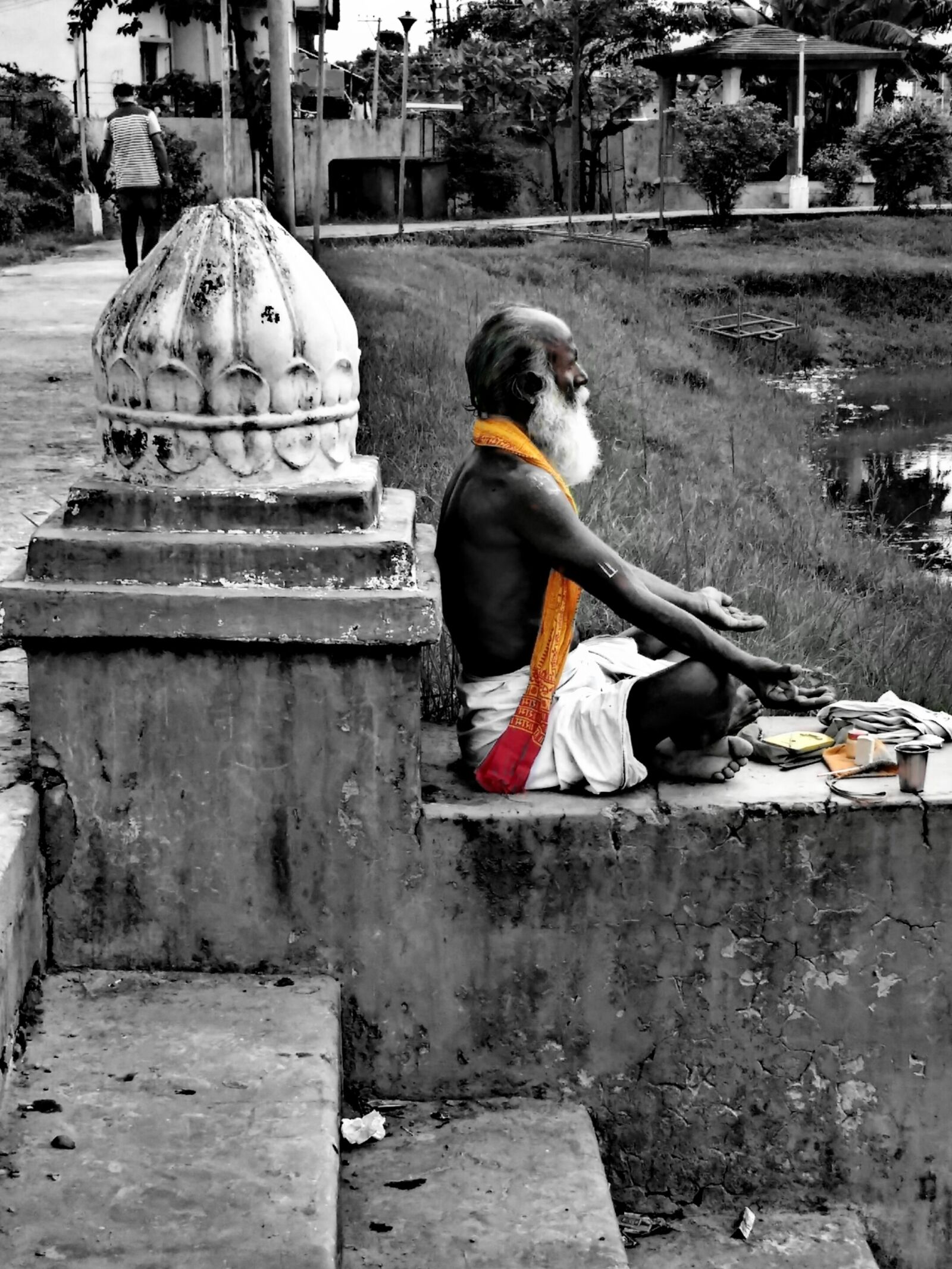 Motorola MotoG3 sample photo. Yogi, river, saint photography