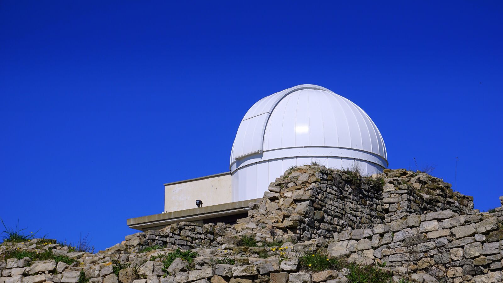 Sony a6000 sample photo. Observatory, astronomical, sky photography