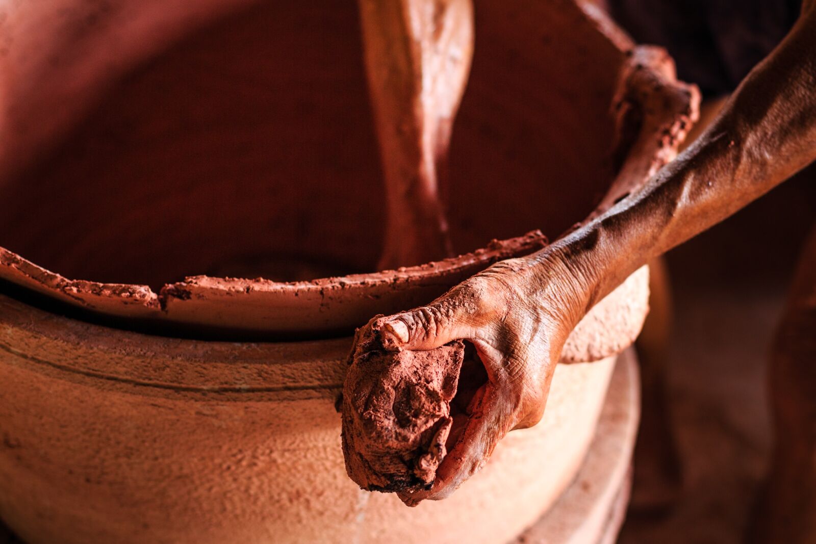Canon EF 50mm F1.4 USM sample photo. Pottery, craft, workers photography