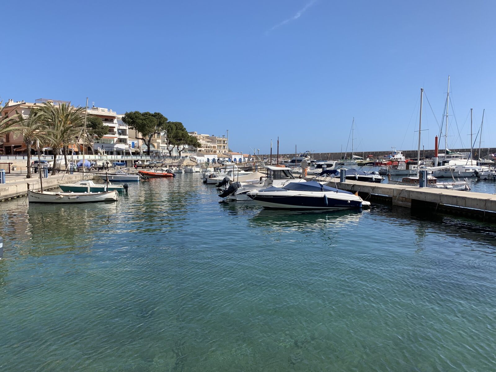 Apple iPhone XR sample photo. Port, mallorca, vacations photography