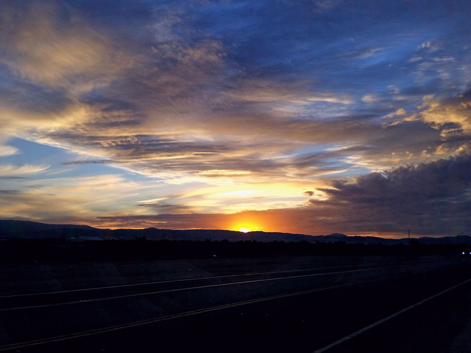 Samsung Galaxy S5 sample photo. Antelope valley sunsets, amazing photography