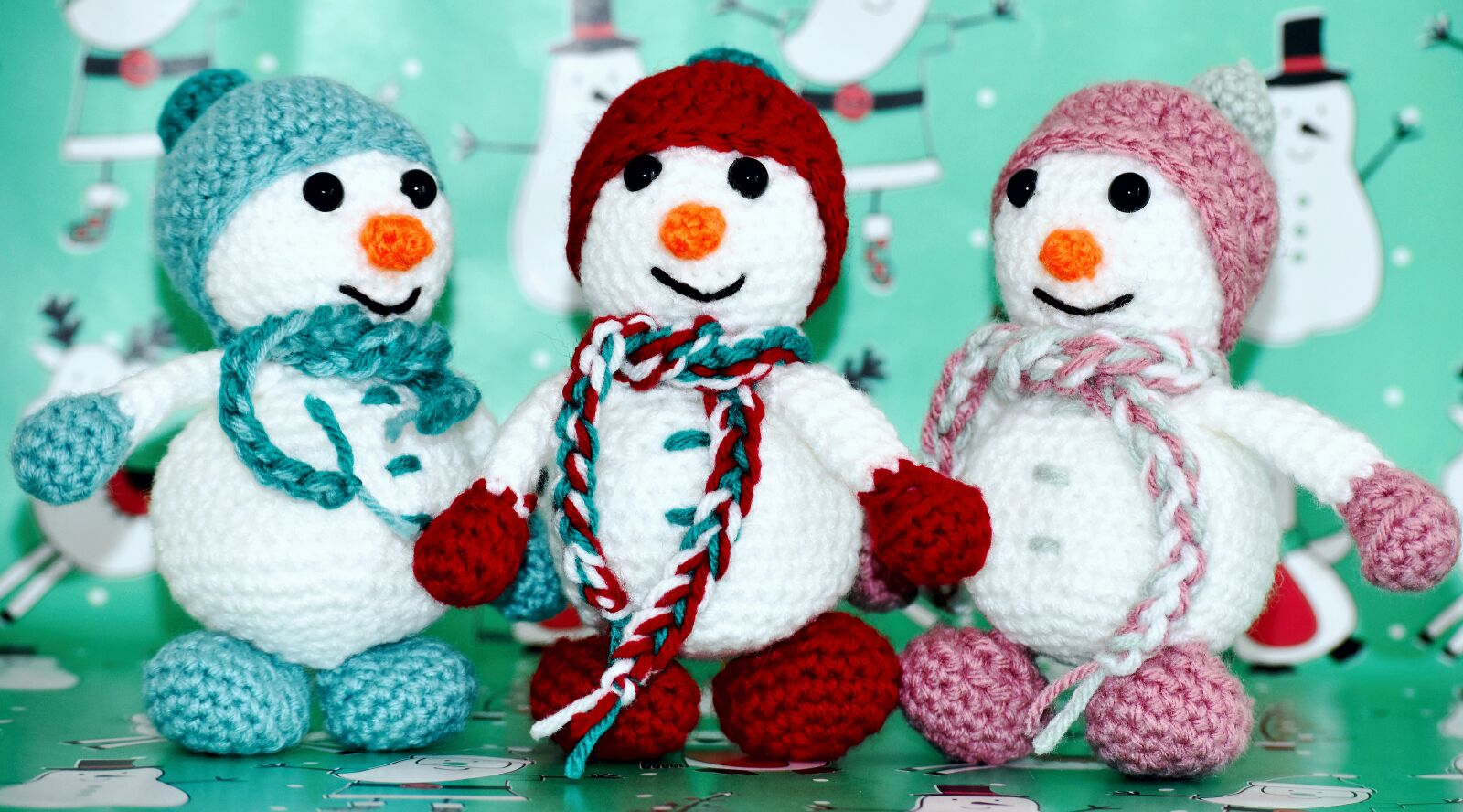 Nikon D5500 sample photo. Toys, soft, snowmen photography
