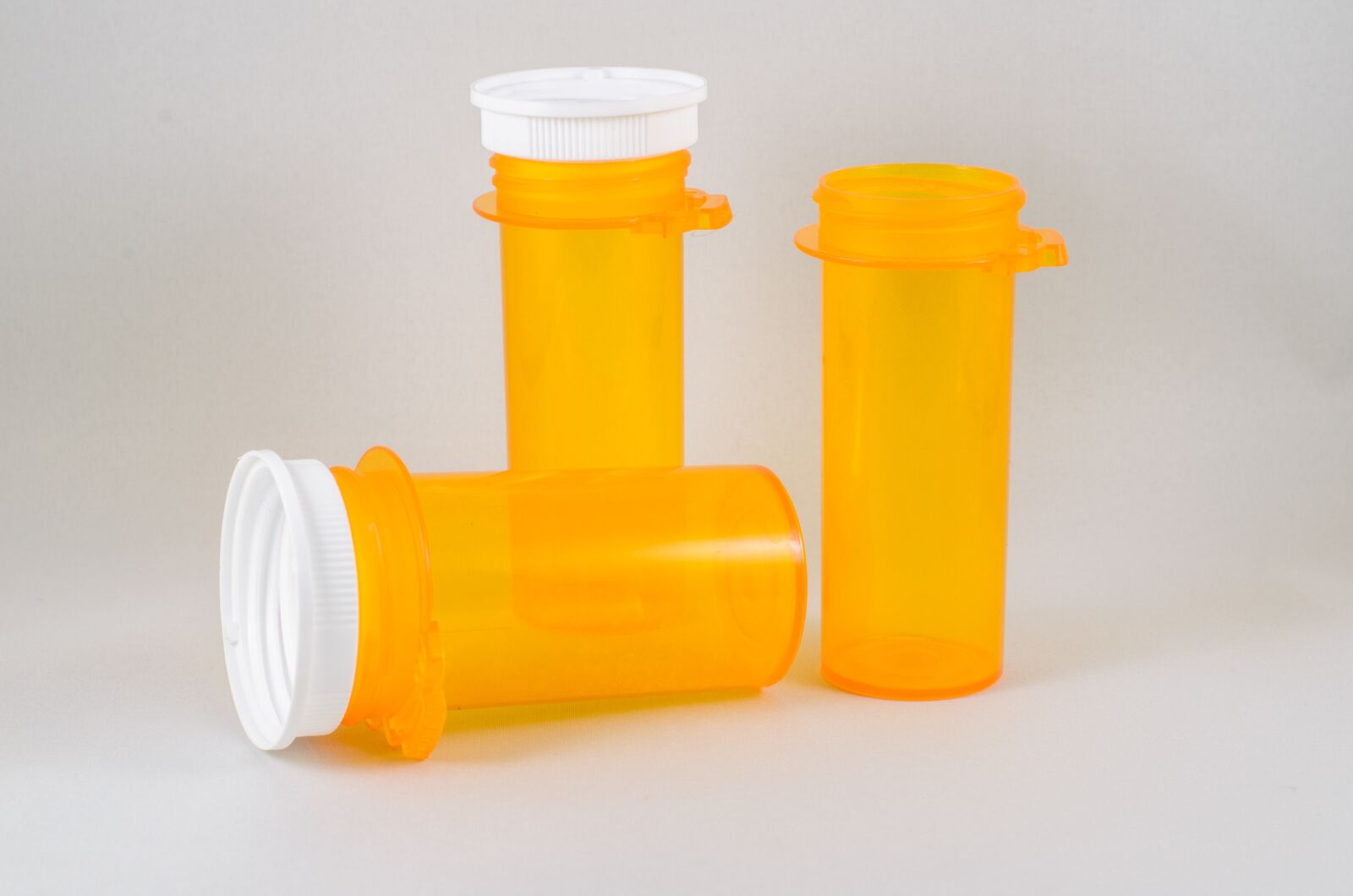 Nikon D7000 sample photo. Medicine, bottle, medical photography